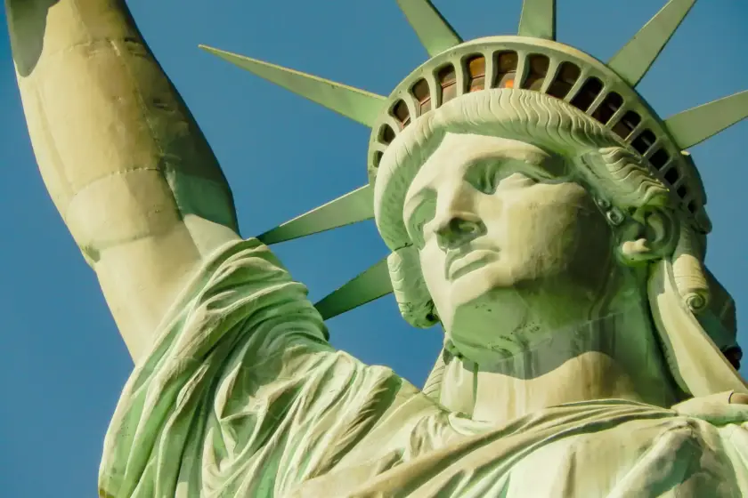 The Statue of Liberty, symbolizing freedom and empowerment, aligning with Gaia in Love’s commitment to sexual wellness in the U.S. sex toys market.